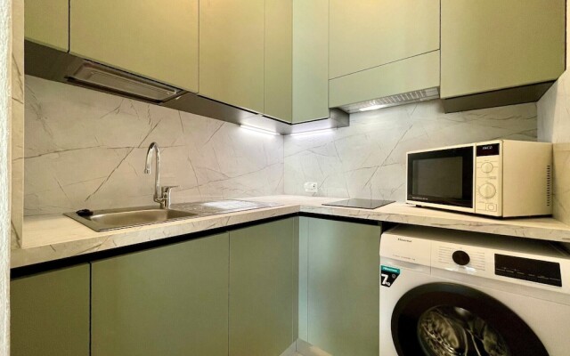 Coastal Villa With Private Garden