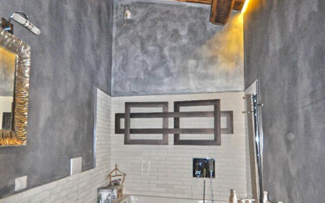 Wonderful house with hot tube and infinite view on Chianti 5 min drive form Siena-Cozy house