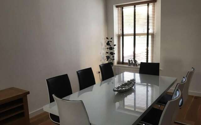 Immaculate 4-bed House in Paignton Near Beach