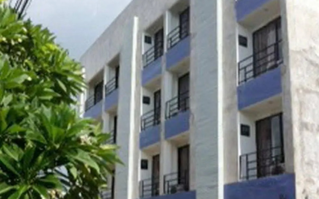 Paradee Residence