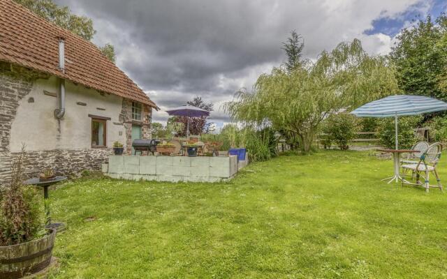 Cottage in Saint-Clair-sur-l'Elle with Garden and Barbecue