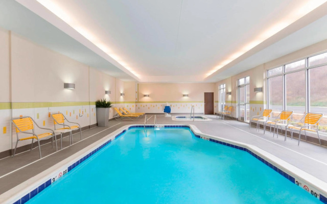 Fairfield Inn & Suites Pittsburgh Airport/Robinson Township
