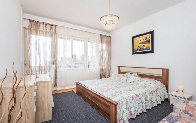 Stunning Home in Lovran With Wifi and 3 Bedrooms