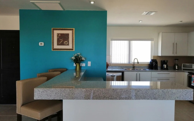 Amazing Luxury Ocean View Condo