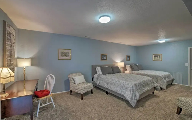 Lovely Snohomish Studio Near Boating & Hiking