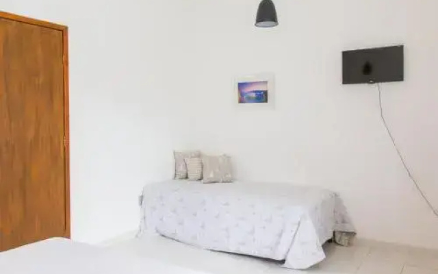 Geri House