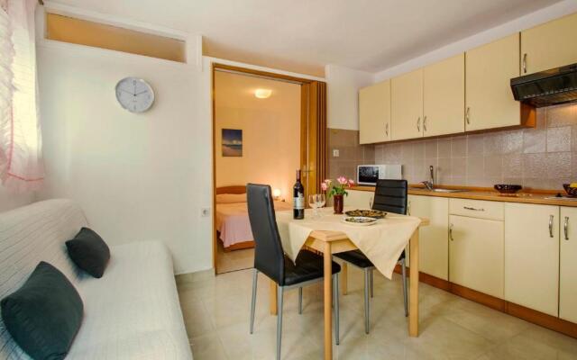 Apartments Lina 2023