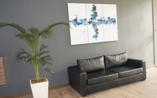 H1 Apartments Express
