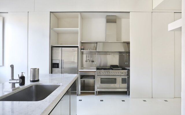 Luxury Apartment in Central Florence