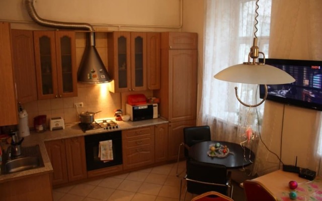 Best For Travelers Lodging Houses