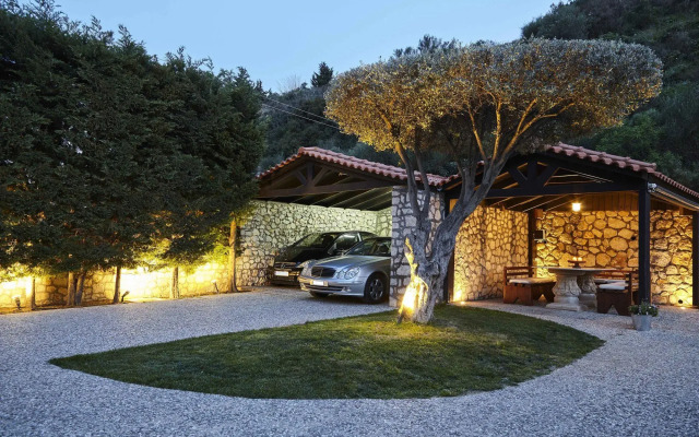 Unique Villa La Vie Est Belle