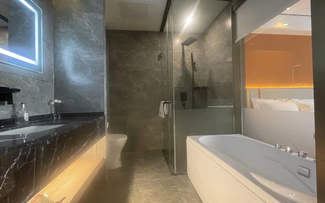 Miya Hotel ( Xiangyang Wuzhou International)