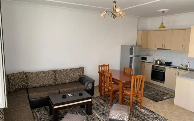 Cozy Apartment At City Center