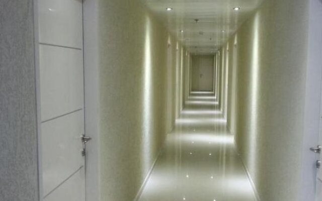Aladdin Hotel