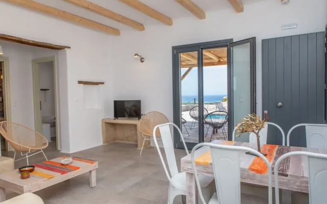 Mikri Villas