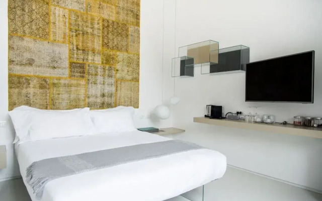 Maurilio 20 Suites By Brera Apartments