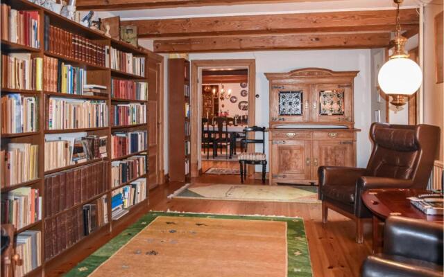 Nice Home In Annelv With 4 Bedrooms And Wifi