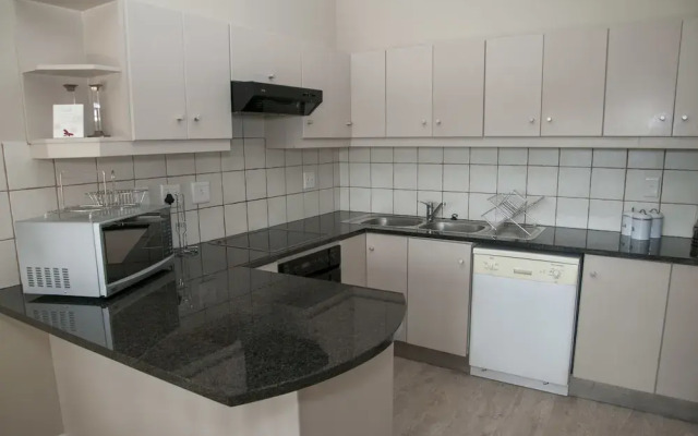 Villa 8