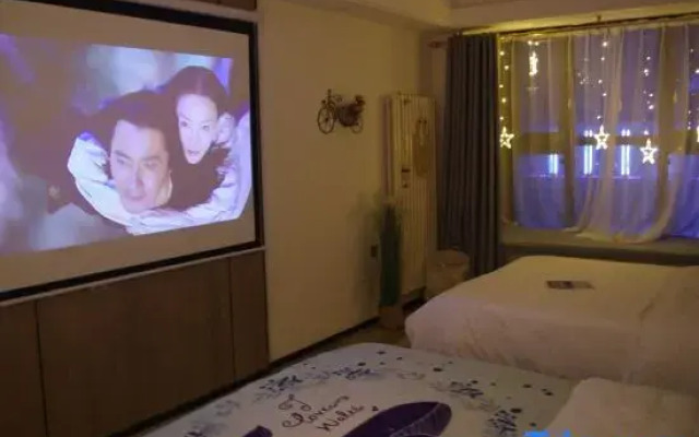 Xinglu Huasu City Meisu (Longzihu Subway Station)