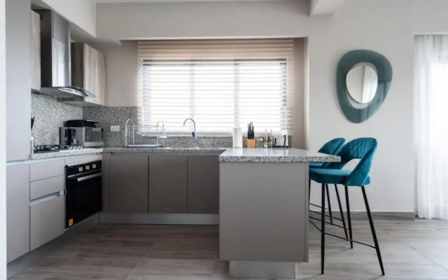 Breakfast Included - 2 Bedrooms - RL1 707