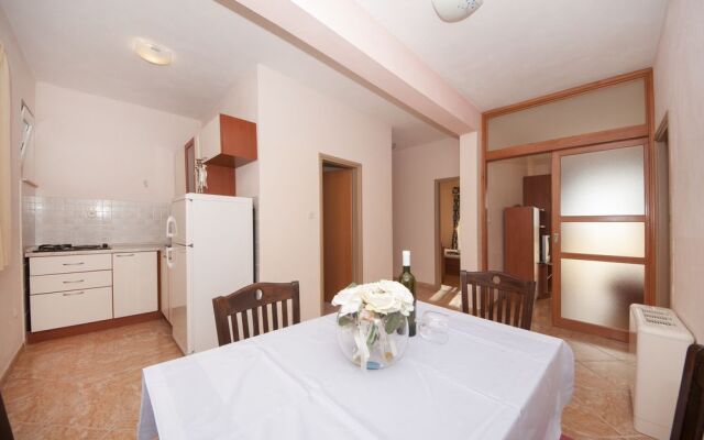 Aparthotel eM Ka