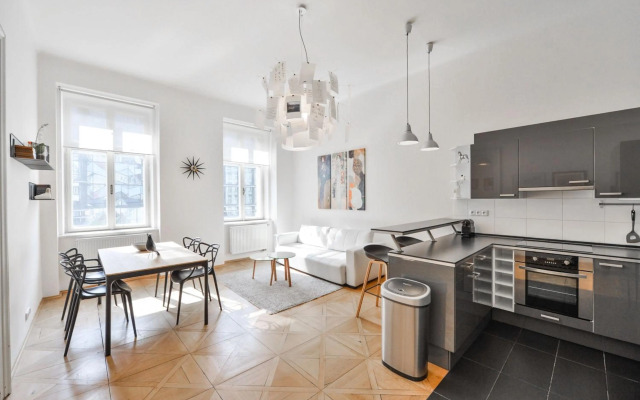 Kafka's Head Apartment