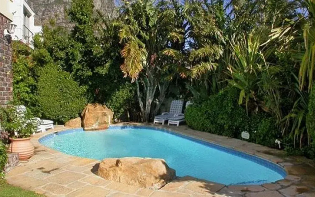 Cape Rose Cottage