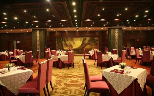 Zhongguan Xinyuan Global Village PKU