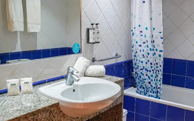 Azuline Hotel - Apartamento Rosamar