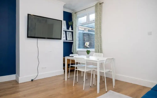 3br-7guests-freeparking-pets-towncentre