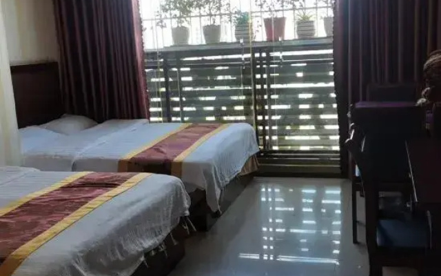 Fenggang Jingyi Apartment
