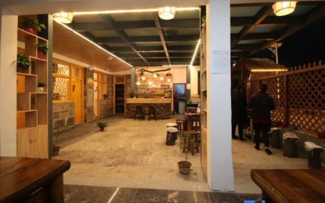 Shanjumeng Hostel