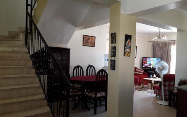 Marina Wadi Degla Villa Duplex 4 Bedrooms