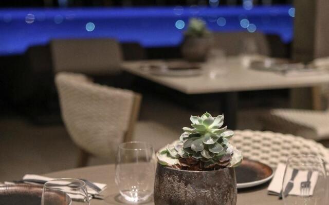 Aeonic Suites and Spa
