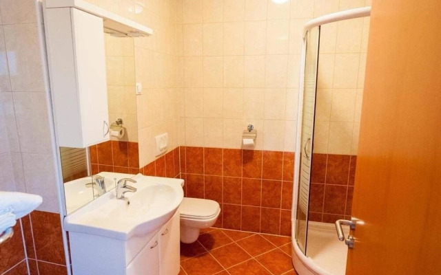 Apartments and Studios Perunika