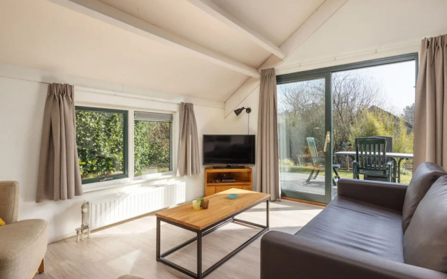 Bungalow in Veluwe Nature Park Retreat