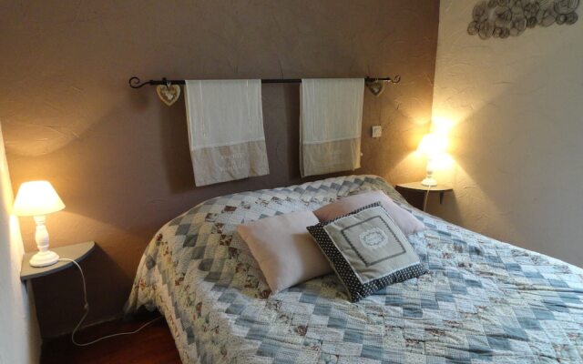 Gîtes - Le Mas des papillons