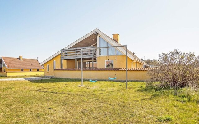 10 Person Holiday Home in Thisted