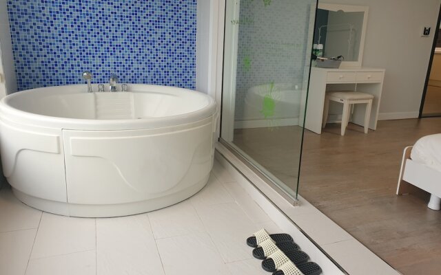 Sokcho Marine Pension