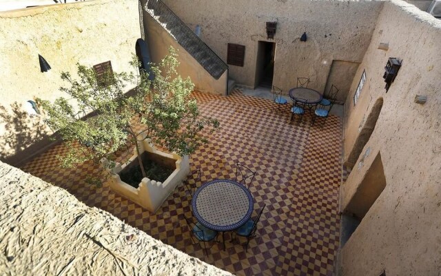 Auberge Kasbah Des Dunes