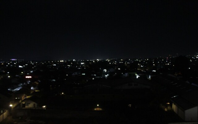 Pleasurable 2BR Apartment at Gateway Pasteur near Exit Toll Pasteur