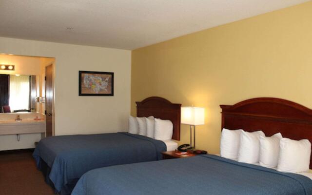 Econo Lodge Inn & Suites Lodi - Wine Country Area