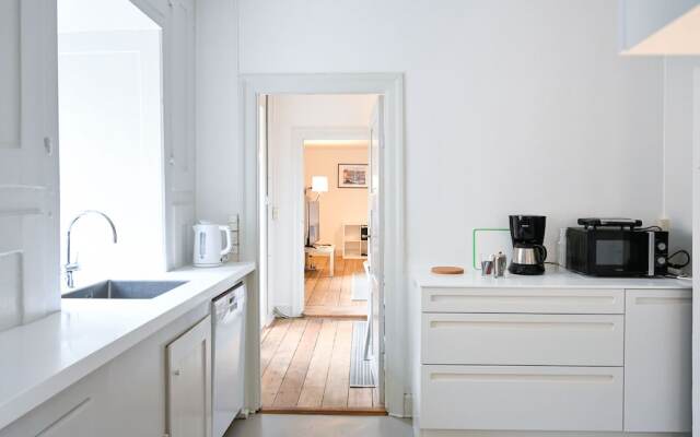 Fantastic Duplex Apartment in the Iconic Neighbourhood of Nyhavn