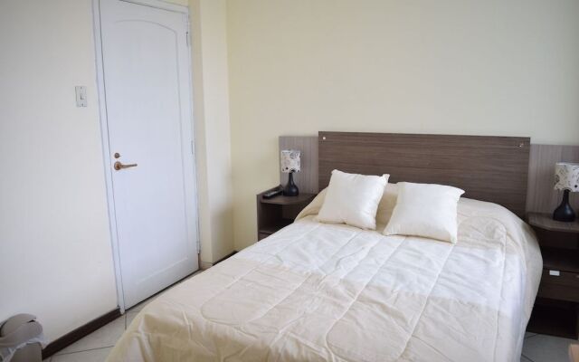 Hostal Verdi - Adults Only