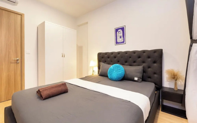 SOHO Premier Residence