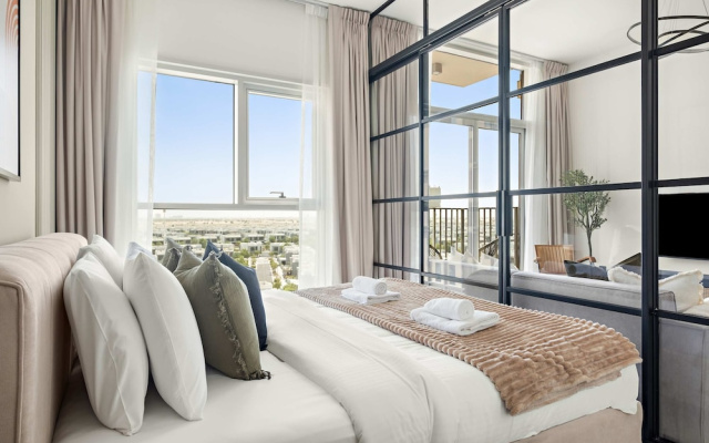 Silkhaus Stylish 2bdr Emaar Tower Near Mall