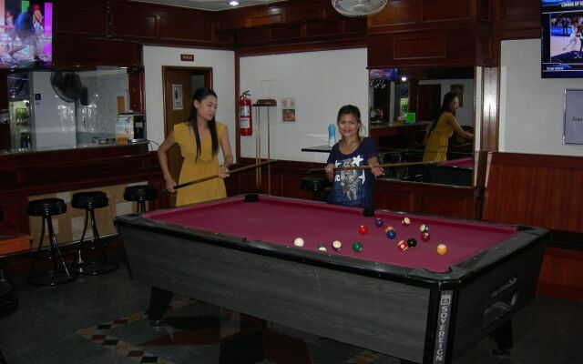 Hack Patong Beach Hotel