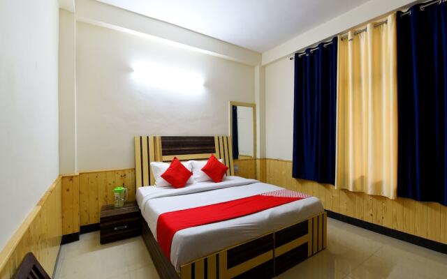 OYO 15028 Kalpana Homestay
