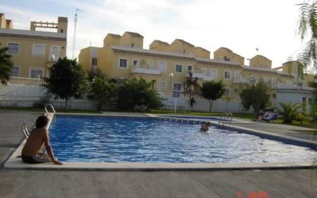 Apartamentos Mo Gran Alacant