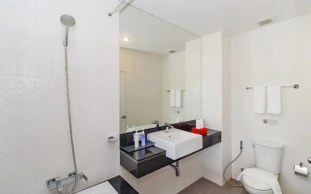 Chic Condo Karon by RESAVA